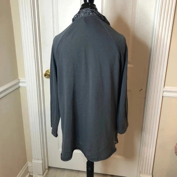 New directions gray cardigan with lace sz 2x - Picture 3 of 4